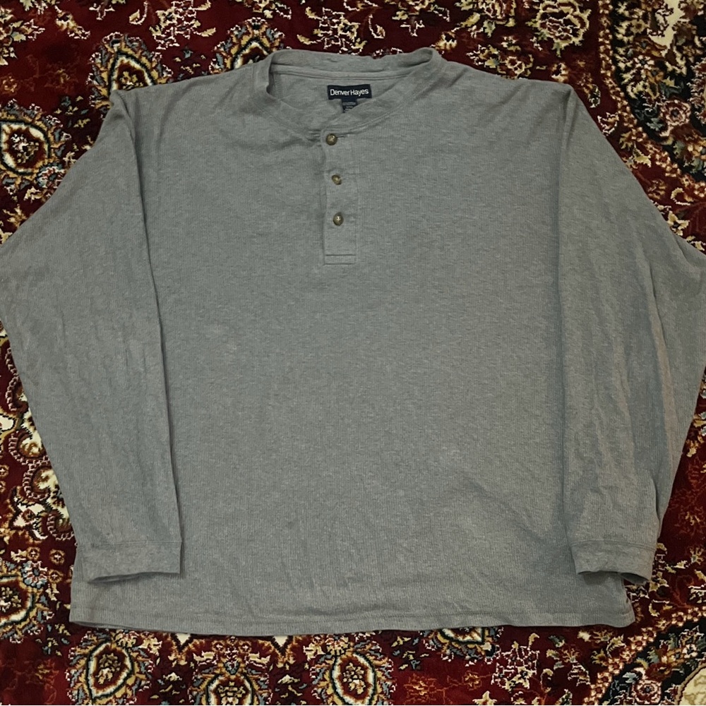 Denver Hayes grey longsleeve Henley